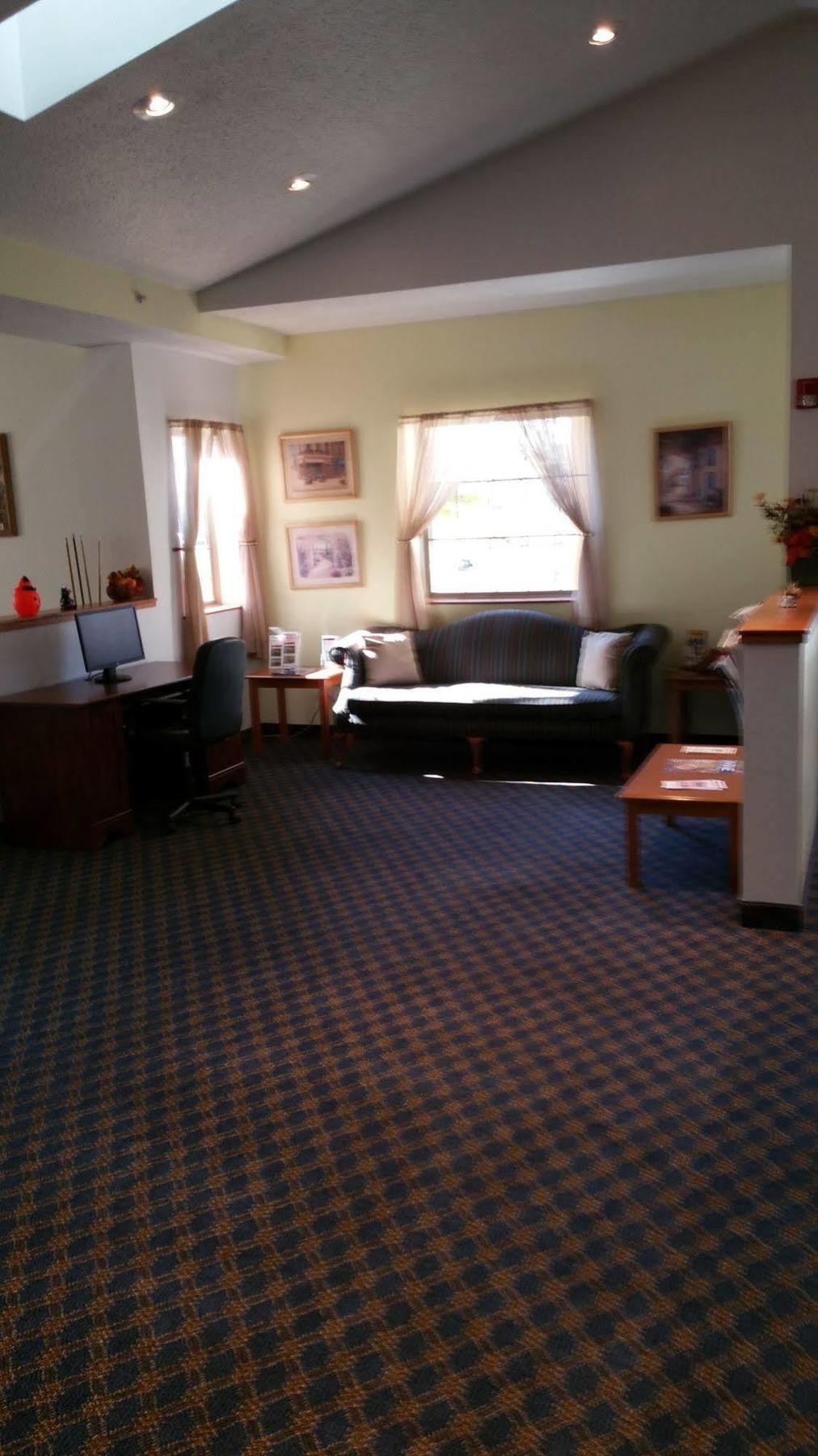 Super 8 By Wyndham Cobleskill Ny Exterior photo